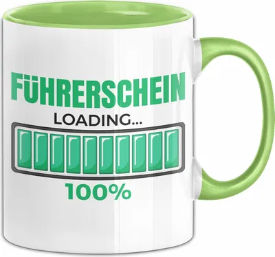 Produktbild von Führerschein Bestanden Geschenk Tasse Bestandener Führerschein Führerschein Loading 100% Fahrschule Kaffee-Becher (Grün)