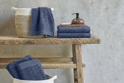 Produktbild von Eleganzzz Frottee-Handtuch 50x100cm – Blau  – 30x50  – 100% Baumwolle – saugstark
