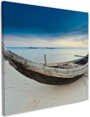 Produktbild von Wallario Premium Leinwandbild Fischerboot am Strand mit Sonnenuntergang in Größe 50 x 50 cm