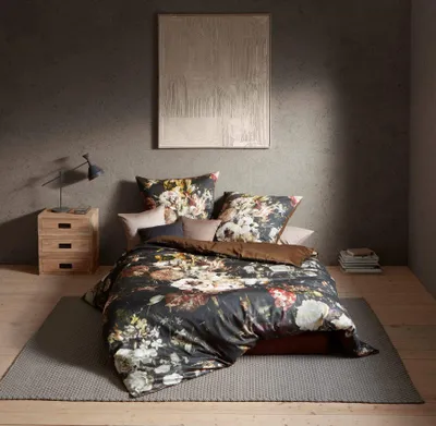 Produktbild von Fleuresse Mako-Satin Bettwäsche 155x220 Blüten Rosen grau braun Wende 114295-07