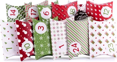 Image de Calendrier de l'Avent à remplir, couleur vert, comprenant 24 boîtes cadeaux, idéal pour Noël. Kit de bricolage pour créer votre propre calendrier de l'Avent, avec des autocollants numérotés pour l'Avent, de la marque pajoma