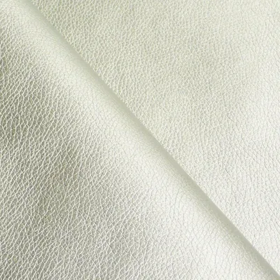 Produktbild von Kunstleder Stoff Meterware Metallic Glanz silber 1,4m