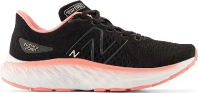 Produktbild von New Balance Sneakers WEVOZLB3 in Black color size 37