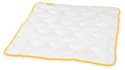 Produktbild von Traumschloss Baby Monobett Bettdecke normal 80 x 80 cm kuschelig weicher Bezugsstoff und atmungsaktive Faserfüllung