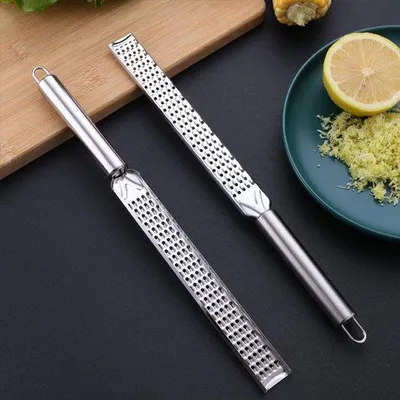 Image de Râpe de cuisine en deux parties, 20 cm, râpe à citron et agrumes, râpe à gingembre et ail avec lame longue, râpe à chocolat, râpe à fromage et herbes, râpe de cuisine en acier inoxydable