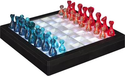 Produktbild von LED-Schachbrett – Beleuchtetes strategisches Brettspiel – Moderne, glasklare Schachfiguren – Perfekt für Abendspiele und Geschenke