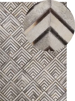 Obrázek produktu pro BELIANI Koberec z hovězí kůže 140 x 200 cm béžový patchwork diamantový geometrický vzor
