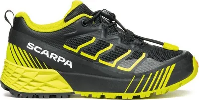 Trailrunning-Schuhe für Kinder von Scarpa in Schwarz und Gelb mit rutschfester Sohle.