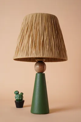 Produktbild von Opviq, Hochwertige Tischlampe, Keramikkörper, 24 cm Breite x 46 cm Höhe, E27 Fassung max. 40 W, Grüntöne & Braun, Boho-Rustikal, Perfekt für stilvolle Wohnräume.