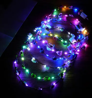 Produktbild von LED Blumenkranz Stirnband, 6PCS Haarkranz Blumen Mallorca Party Accessoires, Damen und Kinder Festival Zubehör Geburtstag Weihnachten Party Hochzeit Dekor Blumenkranz Kopfschmuck