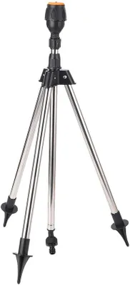 Productafbeelding van Unyqoos® Roterende gazonsproeier met verstelbaar driepootstatief, 360° rotatie, dubbele uitlaat, 34 inch snelaansluiting – ideaal voor grote gazons