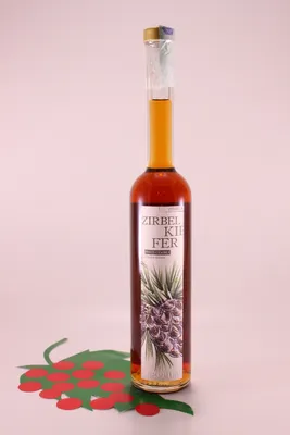Produktbild von Zirbeler Zirmlikör 31 % 50 cl. - Seppila Bergrestaurant