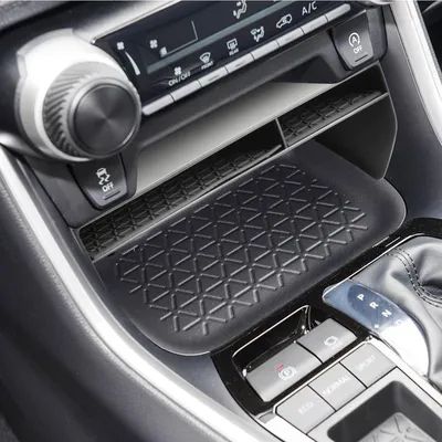 Obrázok produktu pre Úložná zásuvka do stredovej konzoly pre Toyota RAV4, modelové roky 2019-2025, vyrobená z ABS plastu, farba: čierna