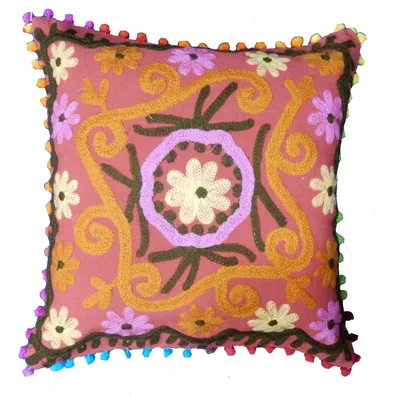 Zdjęcie produktu dla Poszewka na poduszkę 40 x 40 cm, haftowana, z pomponami