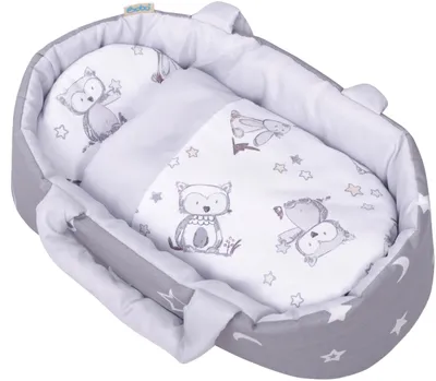 Produktbild von Puppentragetasche für Puppen bis 35 cm, mit Bettzeug BOBO – Sterne und Eulen