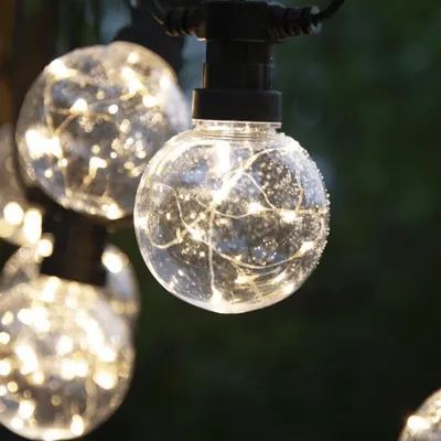 Produktbild von LED Lichterkette 'CIRCUS' - 10 Kugeln, 8cm mit je 10 Micro-WW LED - 4,5m - inkl. Trafo - outdoor
