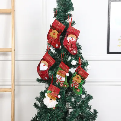 Produktbild von Weihnachtsstrumpf Weihnachtsdeko Weihnachten Geschenktasche Beutel Weihnachtsbaum Deko 6PCS Socken Dekoration Nikolausstrumpf - EIN Echter Klassiker