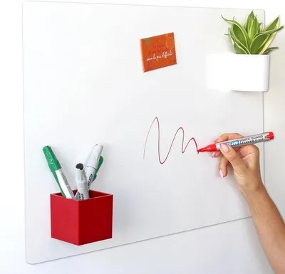 Produktbild von Magnetisches Whiteboard - Beschreibbares Memobord - 56 x 38 cm - Weiß