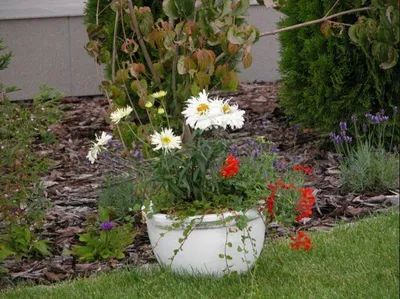 Produktbild von Blumenkorb Blumen Vase Gefäss Garten Terrasse Dekoration Statue Figuren S204037