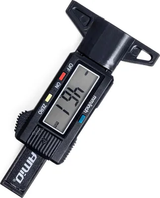 Obrázek produktu pro Digitální měřič dezénu pneumatik AMIO-03103 Přesný přístroj pro přesné měření