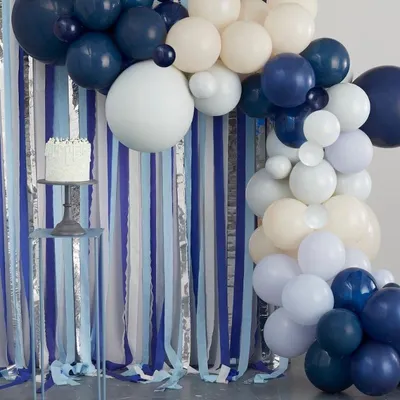 Produktbild von Ballonbogen-Set & Girlanden – Blau und Silber