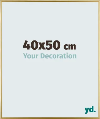 A marketing image showing a frame size with text.