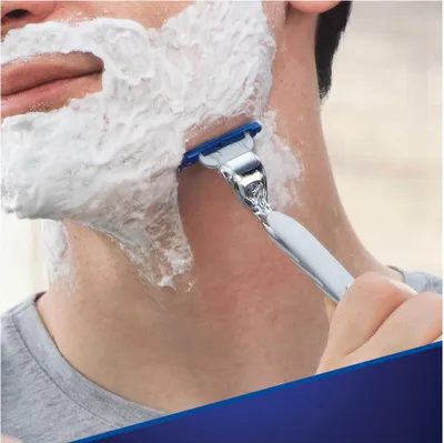 Produktbild von GILLETTE Mach3 Turbo Rasierköpfe für manuelle Rasierer, 8 Stück, für Herren