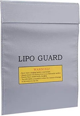 Immagine prodotto di LiPo Guard Borsa ignifuga | Fibra di vetro ad alta resistenza, ignifuga | Adatta per batterie, documenti | 23x18cm, argento, fibra ignifuga