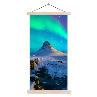 Produktbild von MuchoWow® Textilposter Nordlichter - Berge - Island 60x120 cm mit holzfarbenen Rahmen - Holz