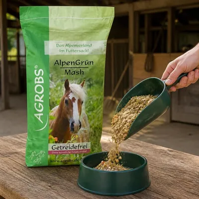 Zdjęcie produktu dla Agrobs AlpenGrün Mash – mesz dla koni, bez zbóż, 15 kg, Obraz wygenerowany przez AI