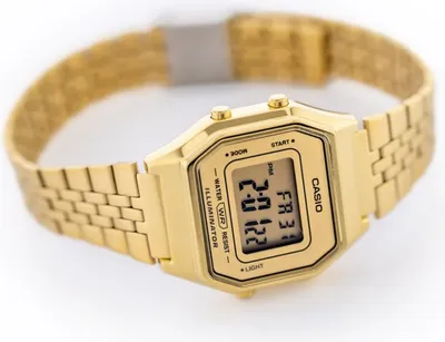 Produktbild von Casio Collection Damen-Armbanduhr Digital Quarz LA680WEGA-9ER