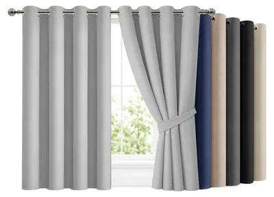 Zdjęcie produktu dla Zasłony zaciemniające 117 x 137 cm, 2 panele, jasnoszary, z przlotkami do salonu