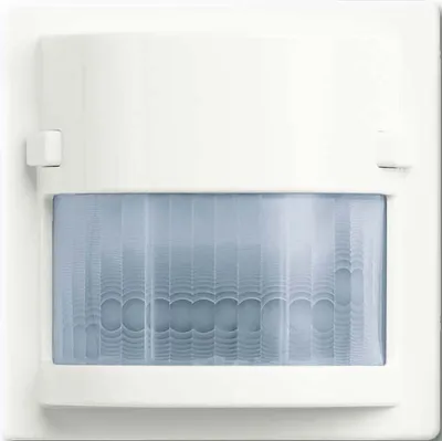 Zdjęcie produktu dla Busch-Jaeger 6122/02-884, Ściana, Wewnętrzna, Biały, IP20, 5 lx, 0,8 m