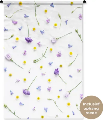 Produktbild von MuchoWow® Wandteppich Wandbehang Blumen - Lila - Gelb 90x135 cm Tapisserie Dekoration Wandtuch - Baumwolle - Wandskulptur