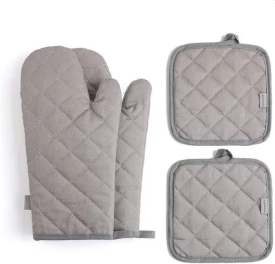 Produktbild von Famanu Set von 4 Baumwoll-Topflappen und Ofenhandschuhen - Hitzeschutz