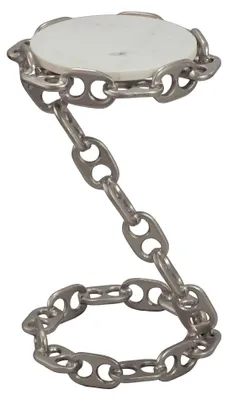 Beistelltisch Marmor mit Kettengestell in Silber mit runder Marmorplatte und silbernem Kettengestell in Gesamtansicht.