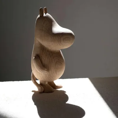 Obrázek produktu pro Boyhood Moomin X Moomintroll Dub malý - Holzfiguren