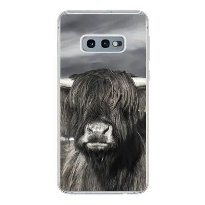 Produktbild von MuchoWow® Handyhülle Schutzhülle Hülle für Samsung Galaxy S10e Schottischer Highlander - Tiere - Hörner Silikon Softcase Handy Hülle - Handy