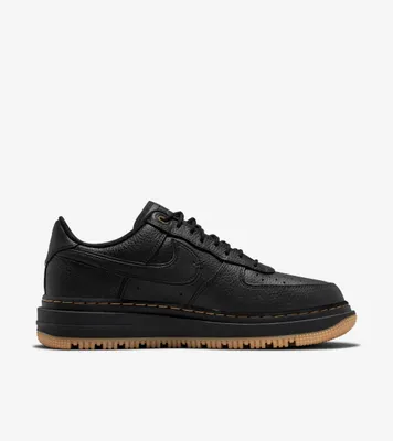 Immagine prodotto di scarpe Nike Air Force 1 Luxe DB4109001