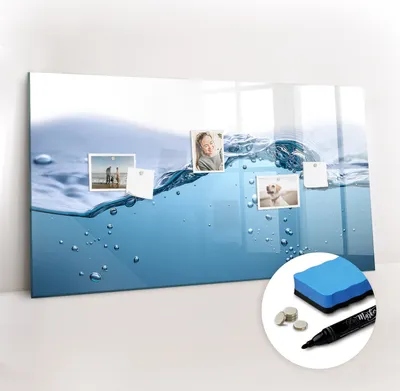 Produktbild von Magnetpinnwand Memoboard - Zubehörsatz - Schwarzer Marker + Schwamm + Magnete - 120 x 60 cm - Wasser aus nächster Nähe