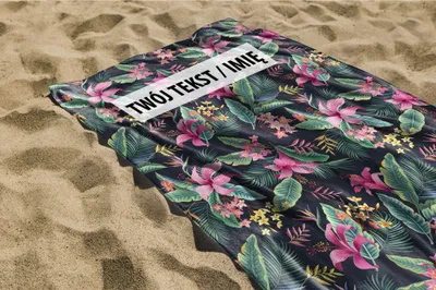 Zdjęcie produktu dla RĘCZNIK Kolorowe kwiatki z twoim dowolnym tekstem 100x50cm 028C
