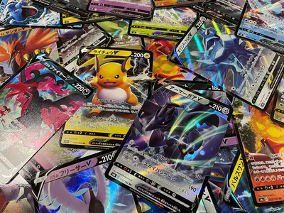 Produktbild von Pokémon 3 V Karten Japanisches Set V/VMAX/GX/VSTAR aus aktuellen Sets + Heartforcards Versandschutz