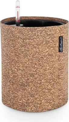 Zdjęcie produktu dla Sadzarka LECHUZA Trendcover 23 Cork Dark Natural | Sadzarka z systemem nawadniania i wkładką na rośliny | Powierzchnia korkowa | Ø 23 x 26,5 cm | 14181