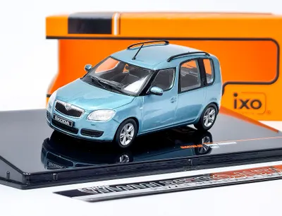 Image de Skoda Roomster (2007) Bleu clair métallisé IXO 1:43