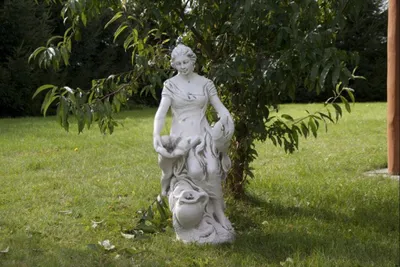 Productafbeelding van Decoratieve figuur, vrouw, tuin, designfiguren, sculptuur, sculpturen, standbeeld, S101056