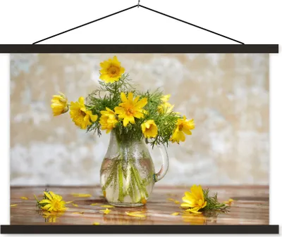 Produktbild von MuchoWow® Textilposter Blumen - Gelb - Stilleben 60x40 cm mit schwarzem Rahmen - Hölzernes