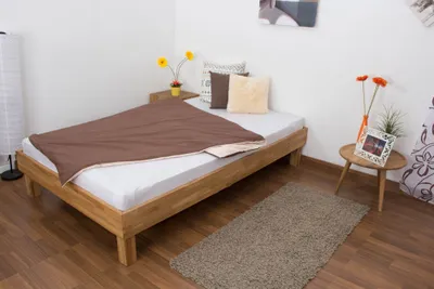 Produktbild von Modernes Massivholz Bett Eiche geölt 120x200 cm mit stabiler Bettkonstruktion