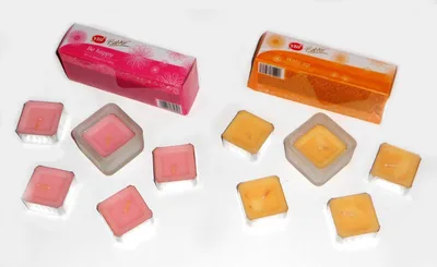 Produktbild von Set aus 2 Teelichthaltern und 10 Duftteelichtern
