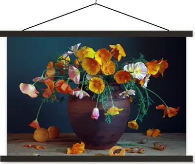 Produktbild von MuchoWow® Textilposter Vase - Farben - Stilleben 90x60 cm mit schwarzem Rahmen - Aufhängungssatz