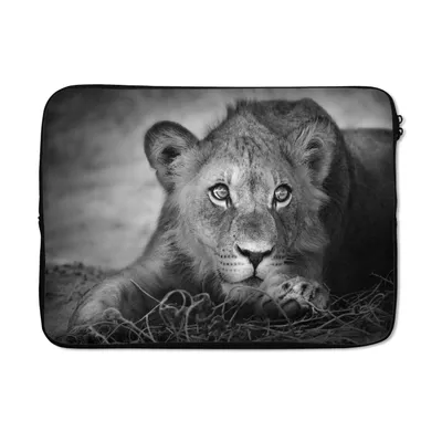 Produktbild von MuchoWow® Laptop Hülle 14 ZollWildtiere - Löwe - Natur - Schwarz - Weiß Laptoptasche - Laptoptasche - Stoßsicher - Schutzhaube